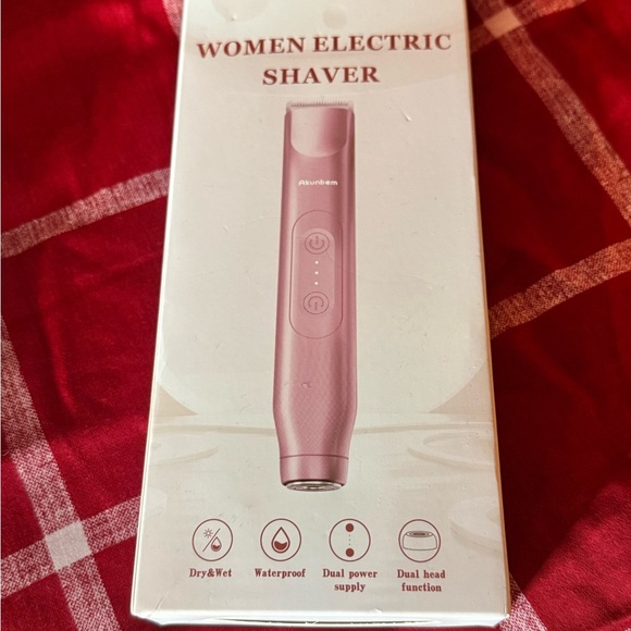Other - kunbem Women’s Electric Shaver – Rechargeable Wet & Dry Razor (New in Box)